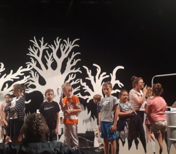 W poszukiwaniu teatralnych i muzealnych skarbów - Relacja z wycieczki do Teatru Lubuskiego