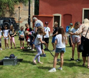 W poszukiwaniu teatralnych i muzealnych skarbów - Relacja z wycieczki do Muzeum Ziemi Wschowskiej